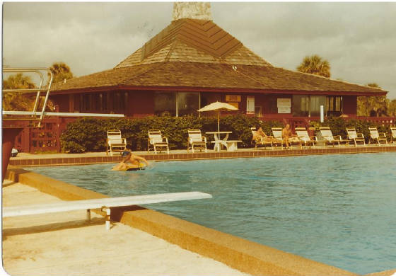 pool41980.jpg